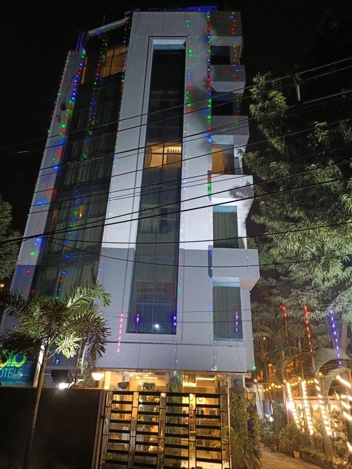 Hotel Mayfair Tower Calcutá Exterior foto